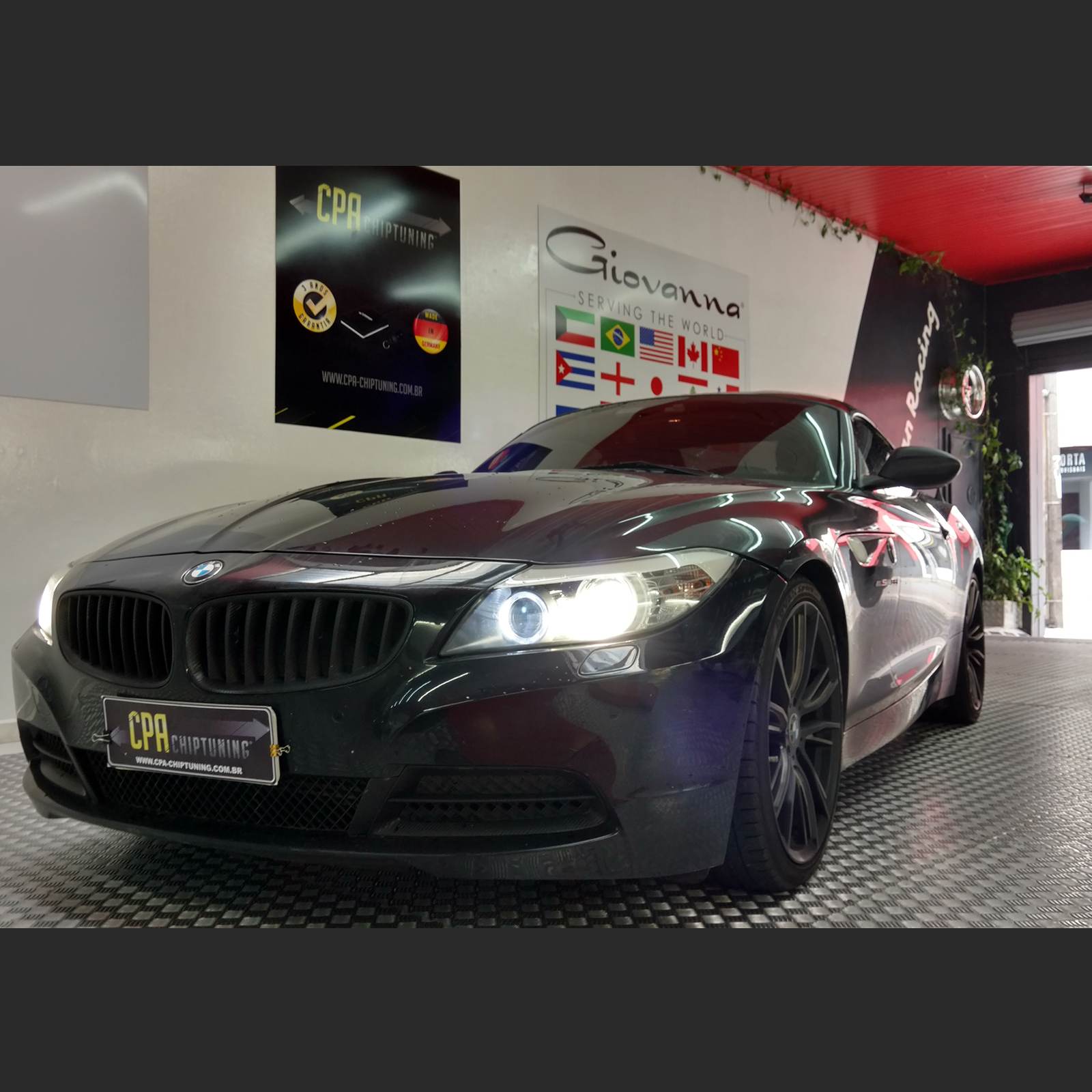 Förvånande kraft i BMW Z4