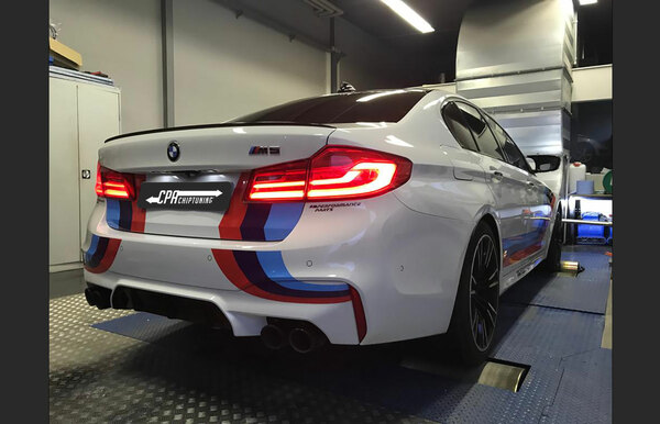 Testar den nya BMW 3-serien Läs mer