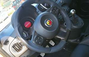 Abarth 695 Tributo Ferrari 1.4T 132 kW